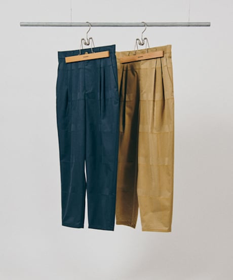 DIGAWEL  2 Tuck Tapered Pants【BEIGE】