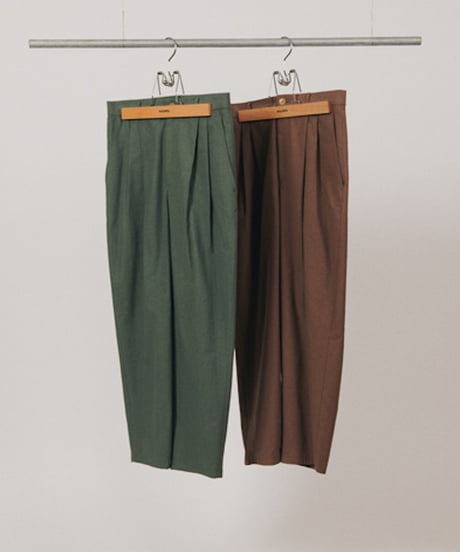 DIGAWEL  2 Tuck Tapered Pants【BROWN】