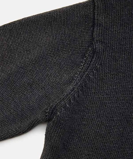 DIGAWEL Stonewashed silk turtleneck sweater【FADE BLACK】
