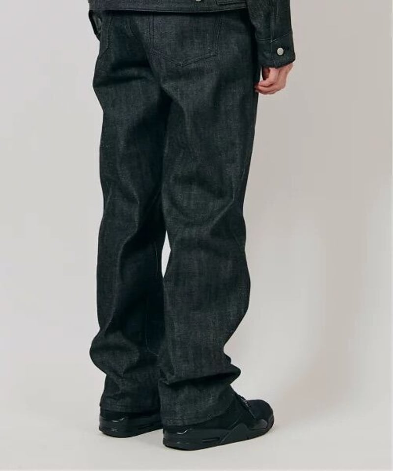 DIGAWEL STRAIGHT DENIM PANTS【BLACK】 | welles