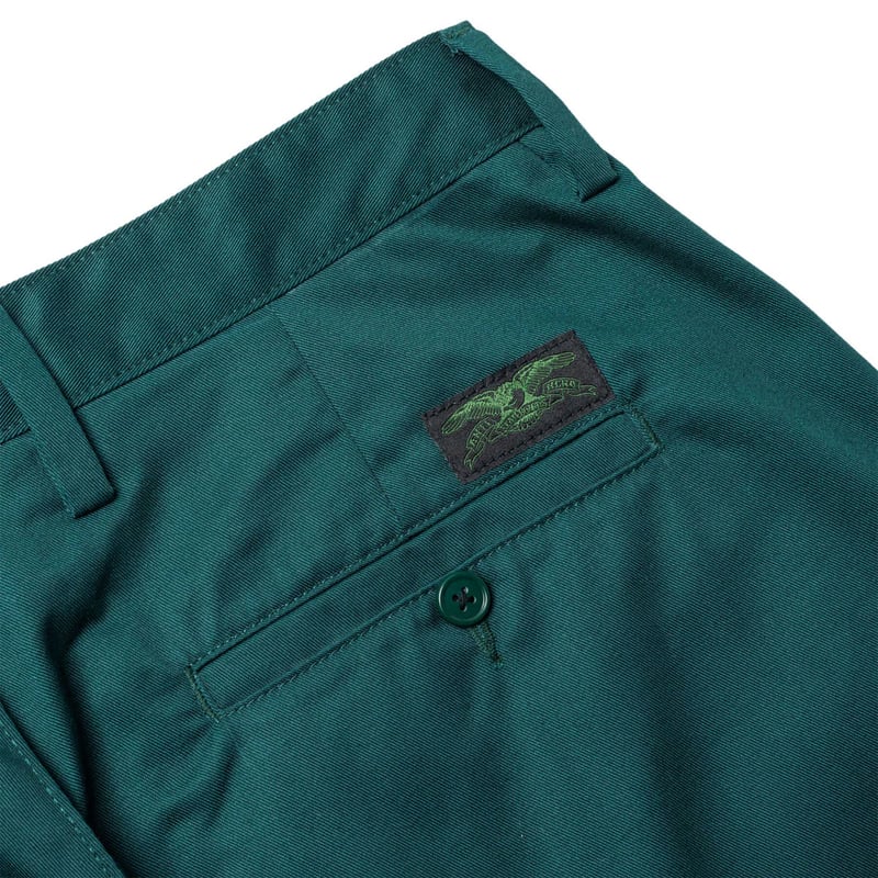 ANTI HERO HECHO POR SKATE SHORTS DARK GREEN | H