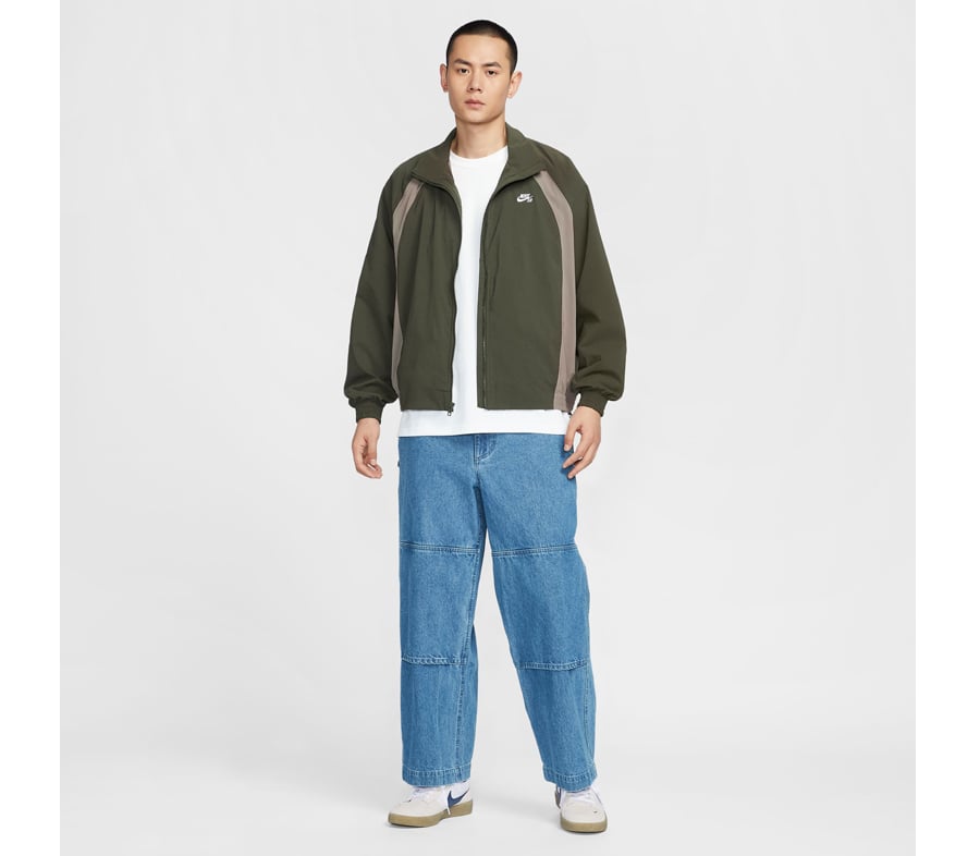 NIKE SB ジャケット　即完品 NIKE SB FULL ZIP WOVEN JACKET | HESHDAWGZ