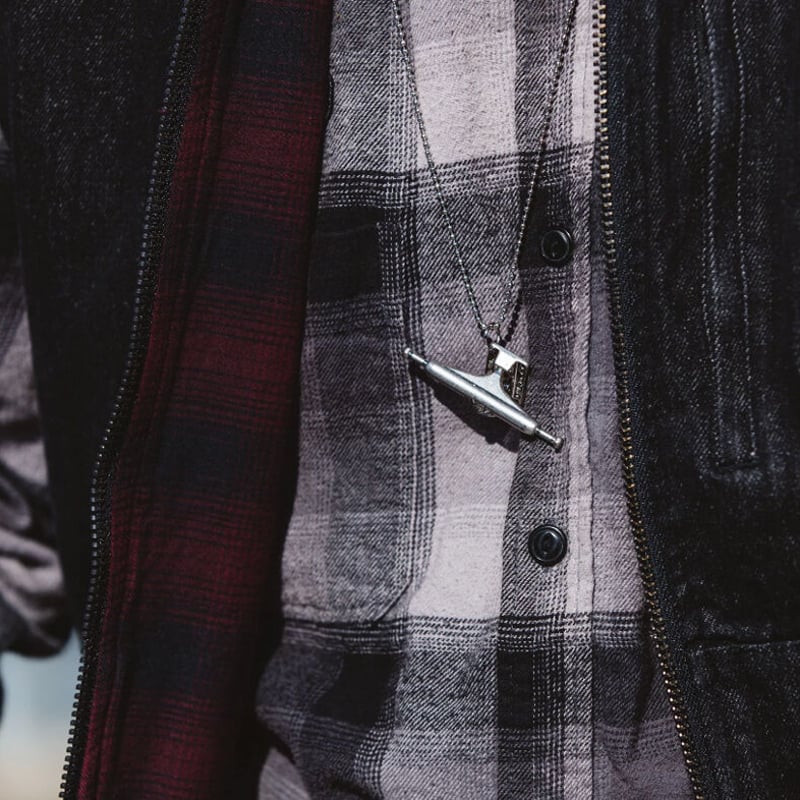 INDEPENDENT TRUCK NECKLACE | HESHDAWGZ