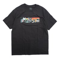 【アイラック】 IRAK Logos Tee IRAK LOGOS TEE | HESHDAWGZ