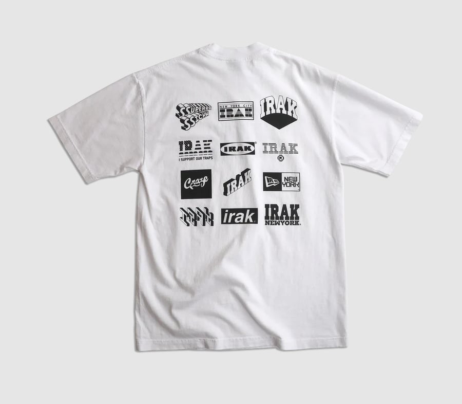 【アイラック】 IRAK Logos Tee IRAK LOGOS TEE | HESHDAWGZ