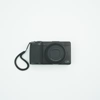 FINGER STRAP
