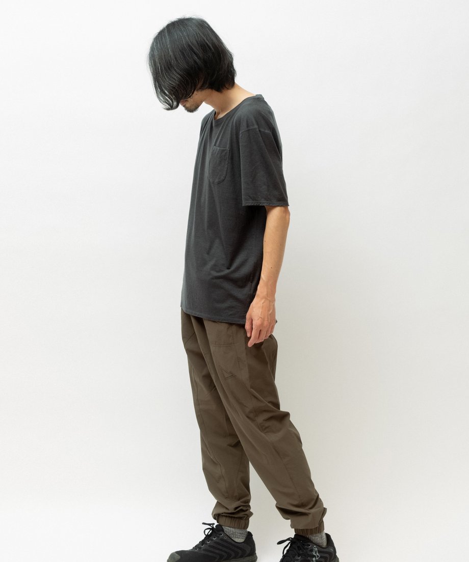 6221c7b323c2aa276cb4d578
