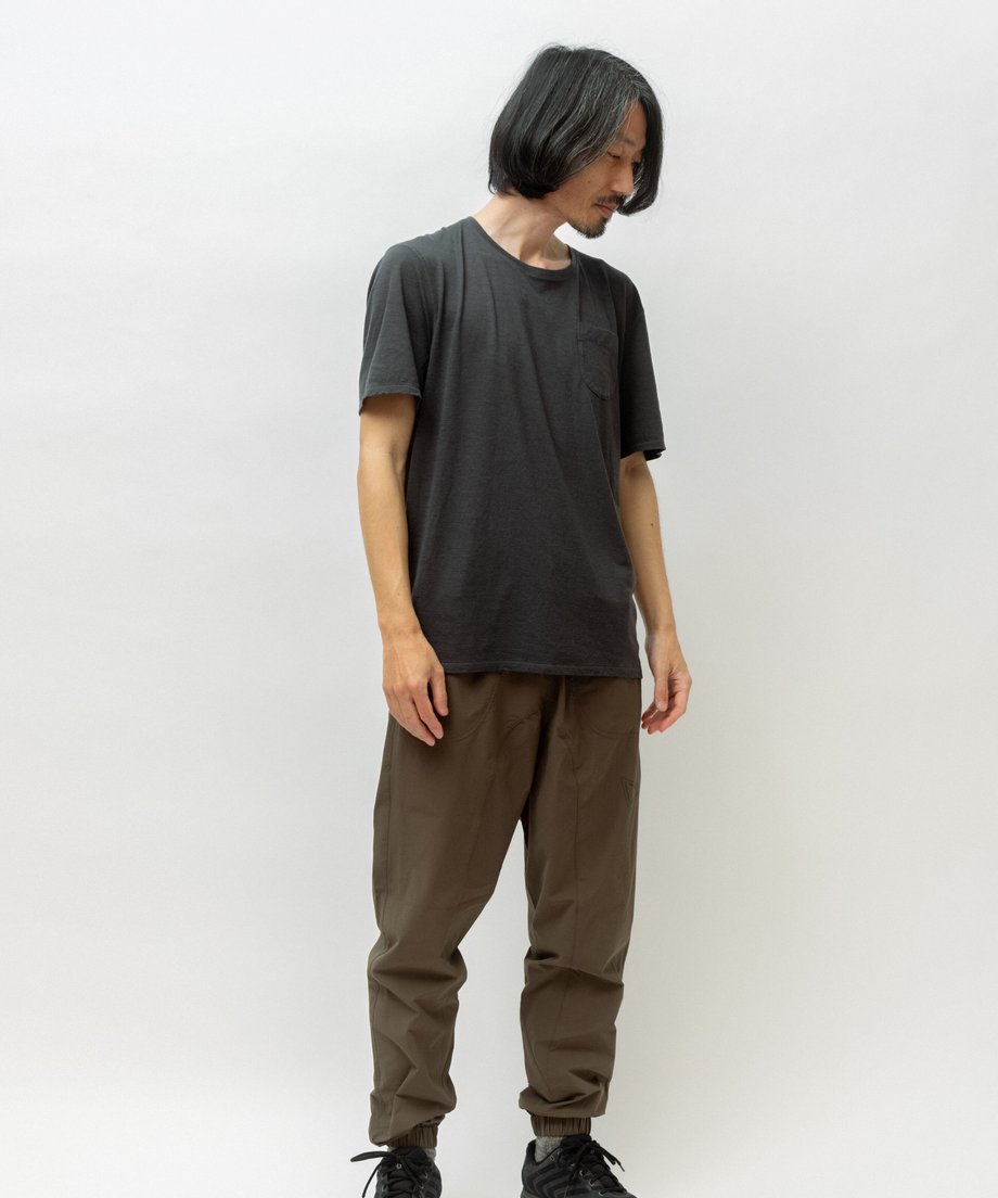 6221c7b323c2aa276cb4d578