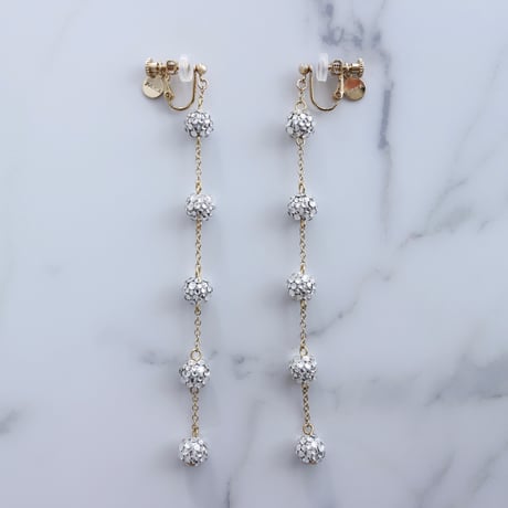 ボンボンイヤリング | STORES