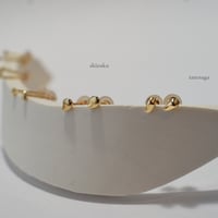 UNEVEN ピアス　K10