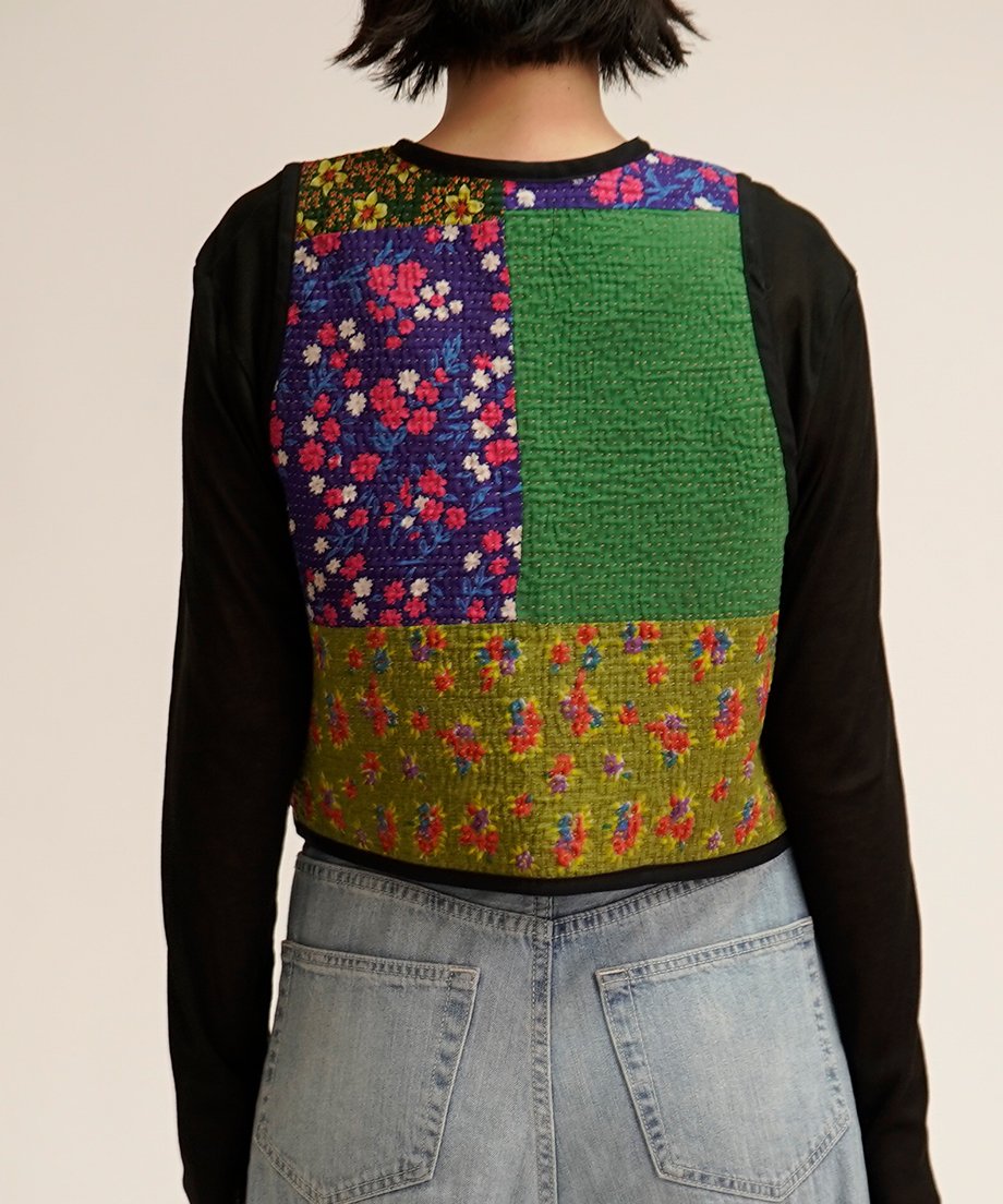 カンタキルトベスト　no134 VINTAGE KANTHA QUILT VEST (A) | nve tokki