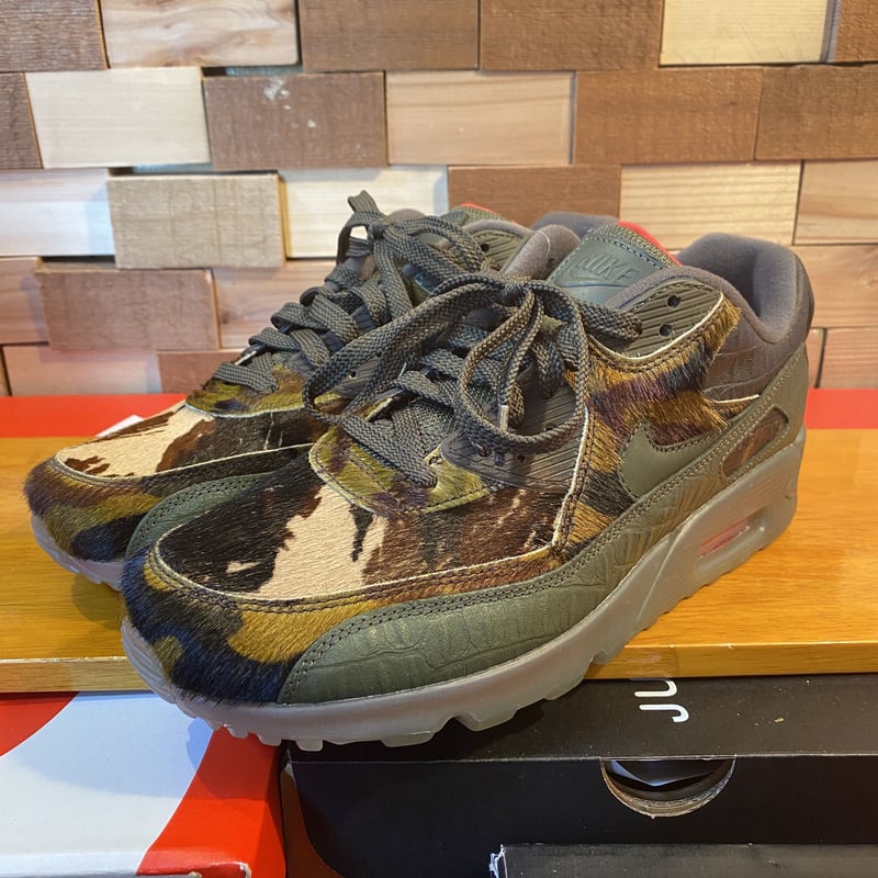 Nike Air Max 90 "Camo Croc" CARGO KHAKI | Mani...