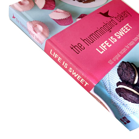 『The Hummingbird Bakery Life is Sweet』