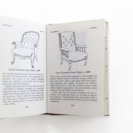 『The Observer's Book of Furniture』