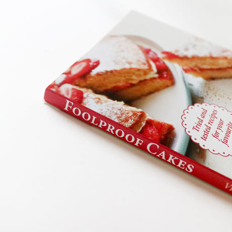 『Foolproof Cakes』