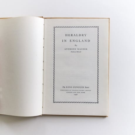 『Heraldry in England』