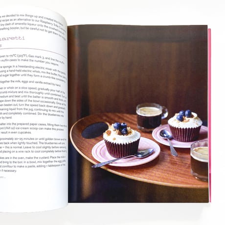『The Hummingbird Bakery Home Sweet Home』