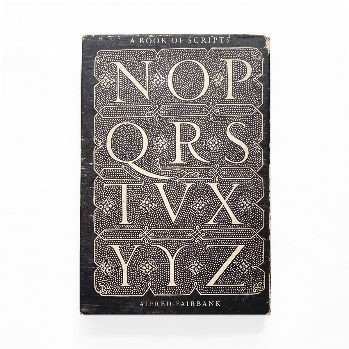 洋書　古書　初版　A Book of Scripts　キングペンギンNo.48 洋書古書初版A Book of ScriptsキングペンギンNo.48