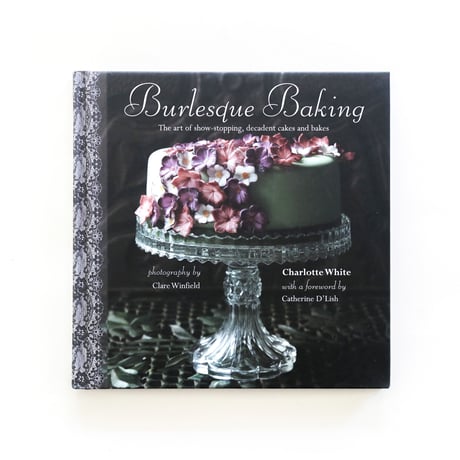 『Burlesque Baking』