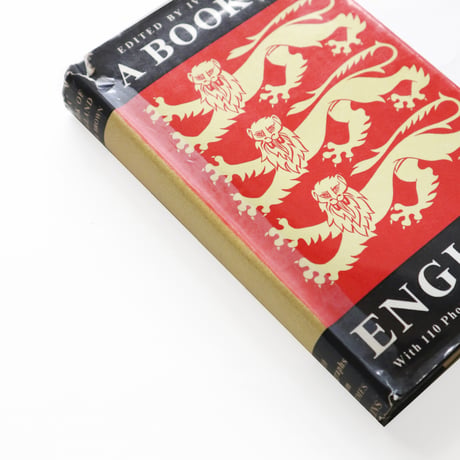 『A Book of England With 110 Photographs from The Times』
