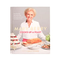 『Mary Berry Cooks Up A Feast』