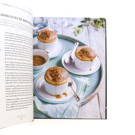 『The Great British Bake Off: A Bake for all Seasons』