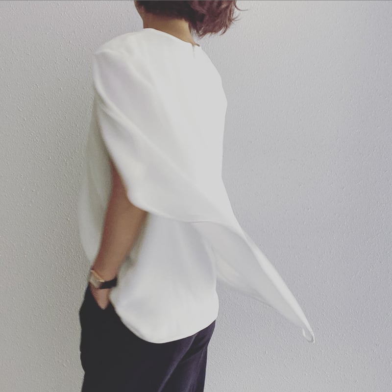 N70.cape tops（white） | L'ECRIN