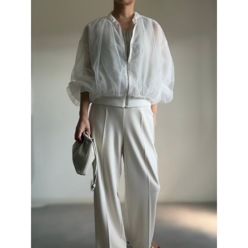 ゆん　HYEON 大人気　cupcake blouse / white ゆん様専用 HYEON 大人気 cupcake blouse / white 【公式通販】
