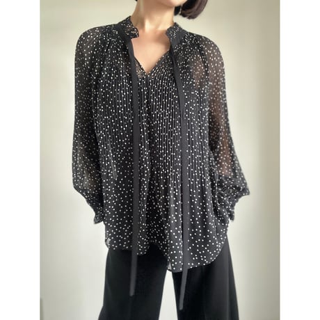 ももたん⚠️新品‼️リナシメントドットブラウス ドットブラウス | STORES