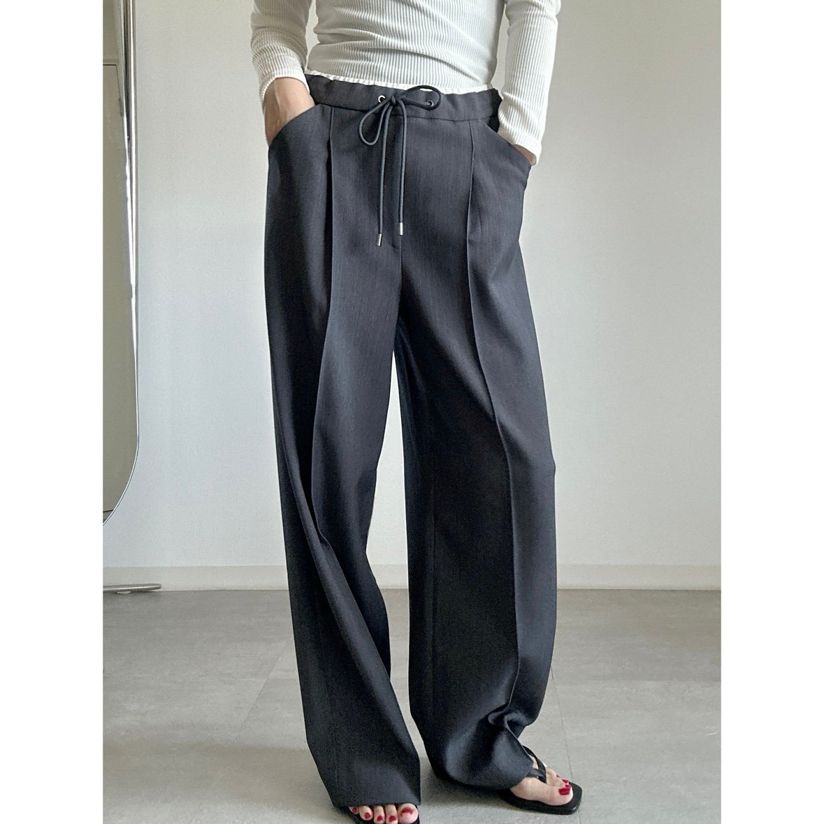 P25 / gray | L'ECRIN