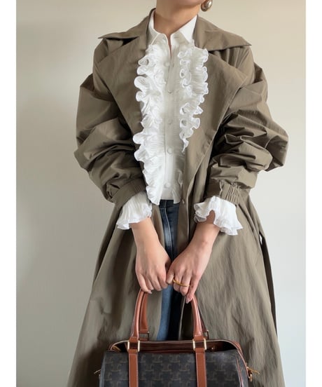 N93. frill brouse