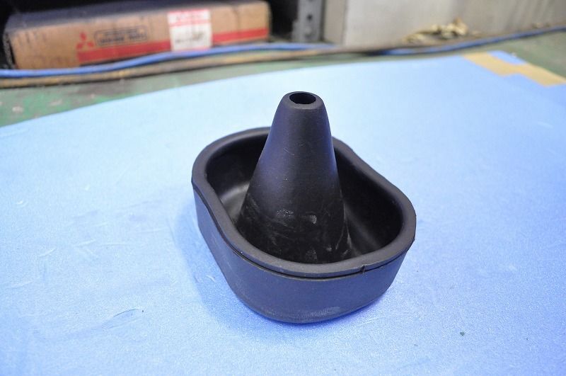 フェアレディ―SR311　スタビライザー 純正部品 fit=scale-down,w=1200