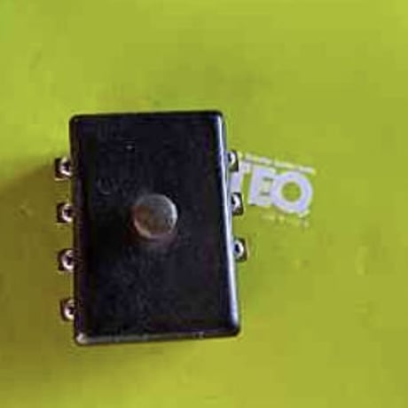 【中古】42年式SR311フェアレディ　ヒューズBOX