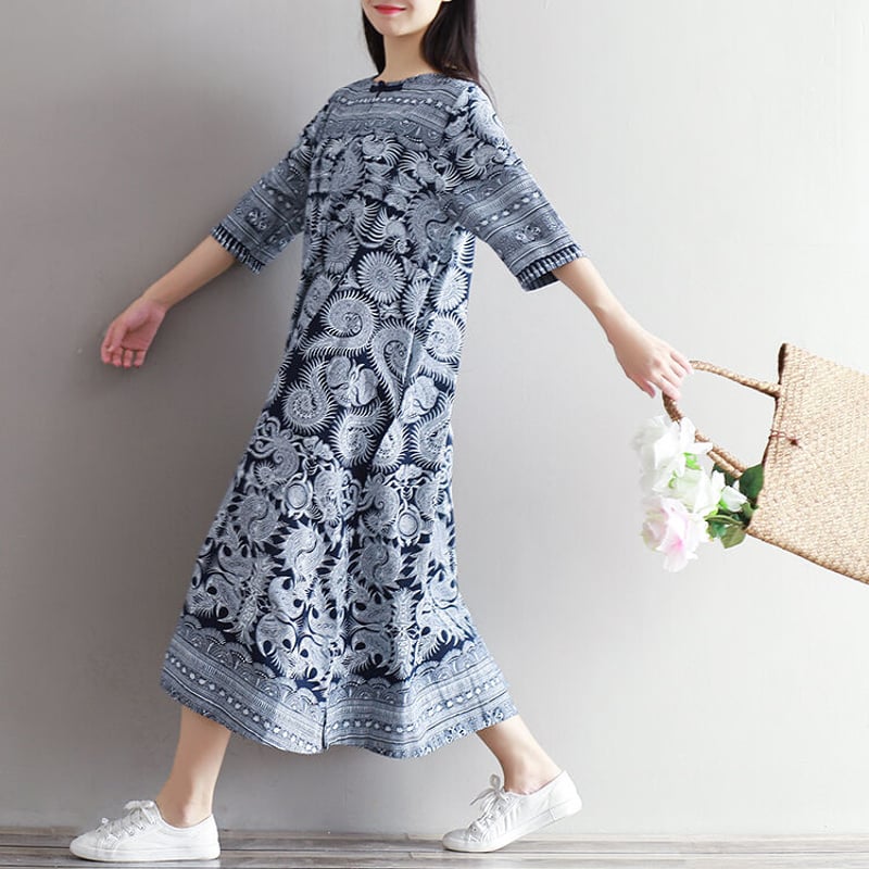 柄物で楽しむおしゃれを☆ 40代 50代 60代 夏にお薦め 総柄ワンピース