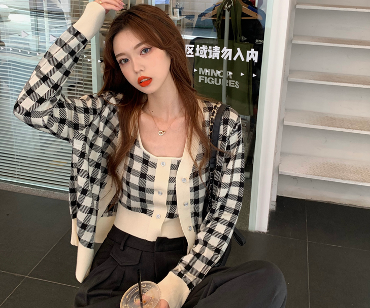 新品タグ付き♡ミストレアス♡ギンガムチェックニットドレス&カーディガン Gingham Check Knit Dress & Cardigan - MISTREASS