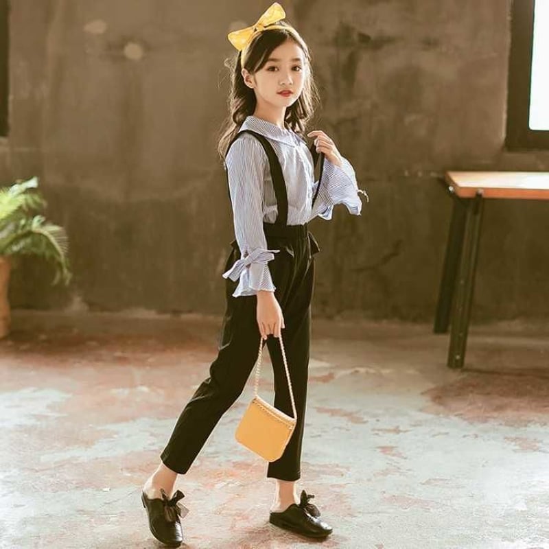 キッズ服 女の子ツーピース2点セット ブラウス＋ サロペット ブラウス