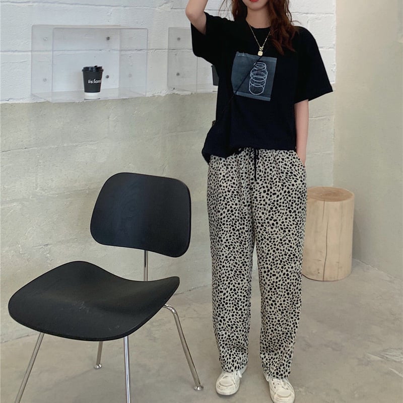 優里着用 レオパード柄カジュアルパンツ 優里着用 レオパード柄