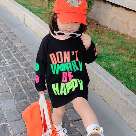 韓国子供服★カラフル 長袖Tシャツ キッズ  ジュニア ガールズ 女の子 メンズ 男の子 ダンス 衣装 アルファベット カラフル コットン オルチャン 韓国  TAGX12500
