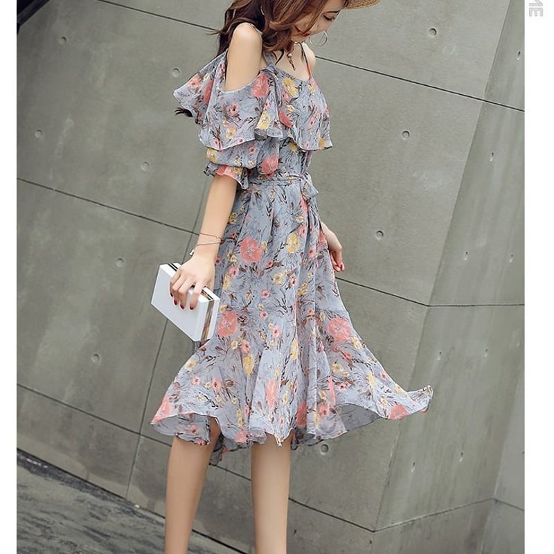 花柄オフショルダーロングワンピース S 新品 フラワープリント オフショルダー ロングワンピース Mサイズ 夏セール