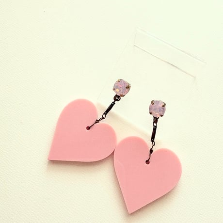 〖PIERCE･EARRINGS〗ベビーピンクハートピアス