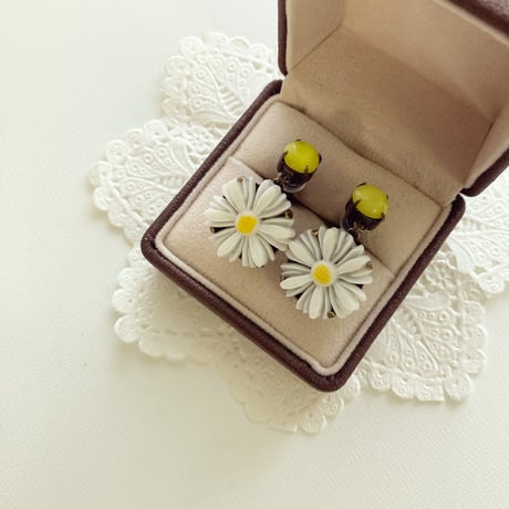 〖PIERCE･EARRINGS〗デイジーピアス・イヤリング