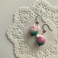 〖PIERCE・EARRING〗うさぎとキャンディジェイドのピアス