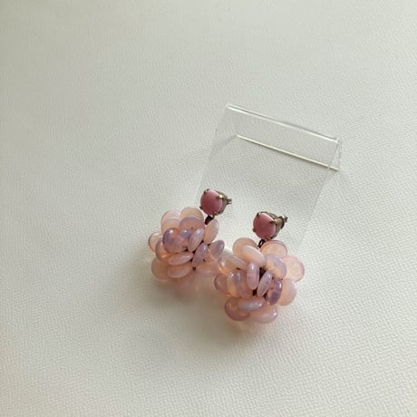 〖PIERCE･EARRINGS〗マリーフラワーピアス・イヤリング オパールピンク