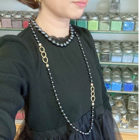 〖NECKLACE〗コットンパールキラキラロングネックレス　ブラック