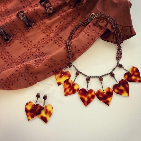 〖NECKLACE〗ハートネックレス　べっこう色