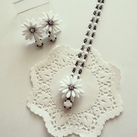 〖NECKLACE〗マーガレットネックレス