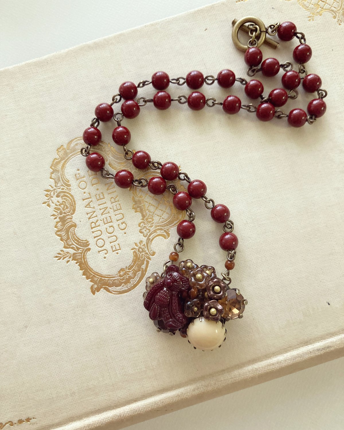 チョコホイップクリーム くまのネックレス カナミビジュー 【公式通販】