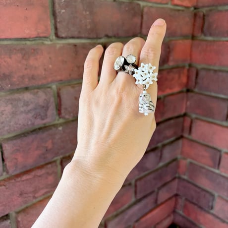 〖RING〗お花を背負ったぶーにゃんリング