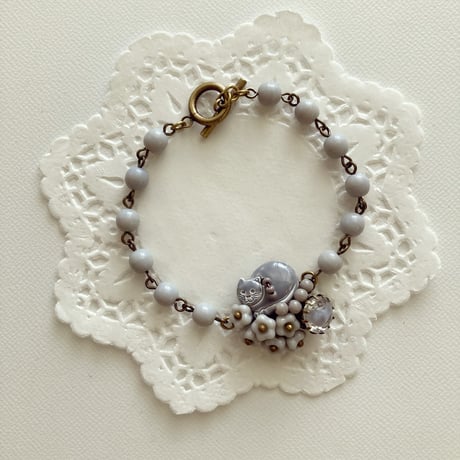 〖BRACELET〗グレーのネコブレスレット