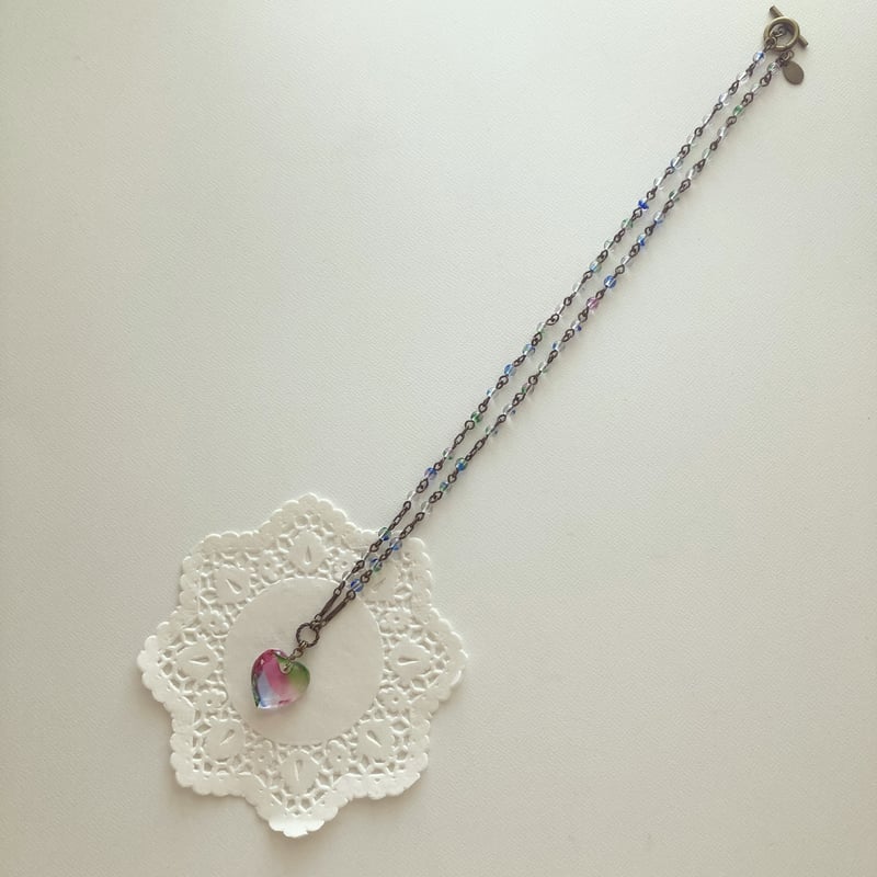 ホワイトラリマー アイリスガラスアンティーク vintage ネックレス c59 ホワイトラリマー アイリスガラスアンティーク vintage